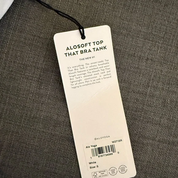 Alo Yoga Top That Bra Tank - Picture 5 of 5